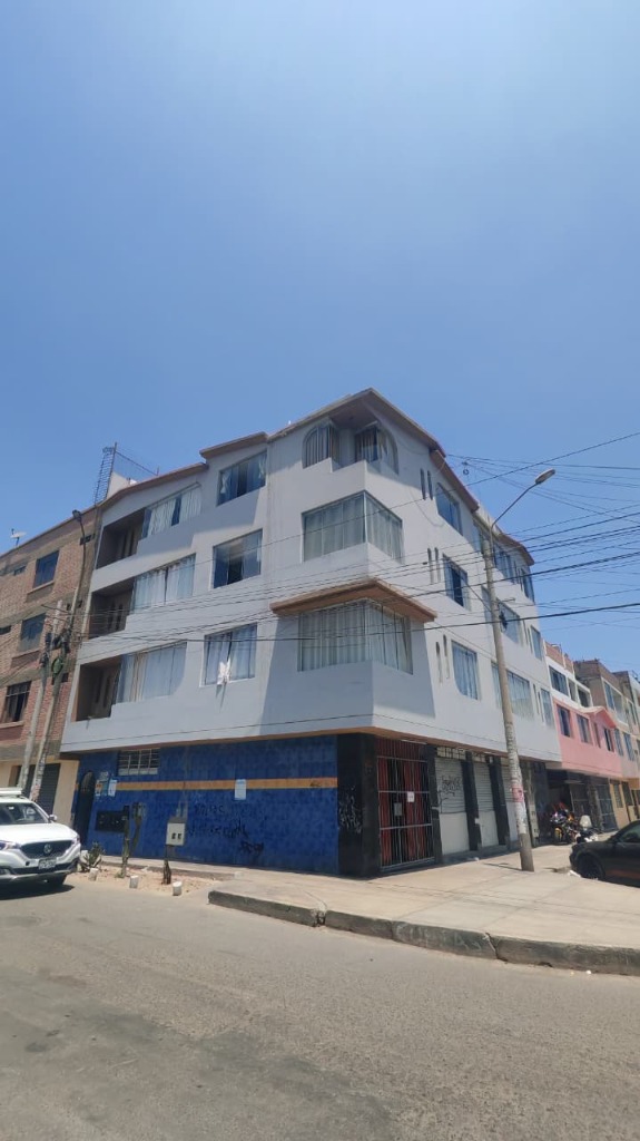 Dpto. + Terraza — Tomas Valle, SMP